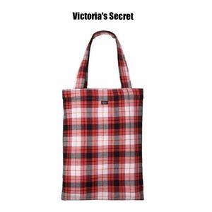 VS Red White Black Checkered Plaid Reusable Flannel Tote Bag Medium Gift Bag NEW